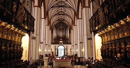 Abp Wielgus zrezygnował z urzędu, papież rezygnację przyjął
