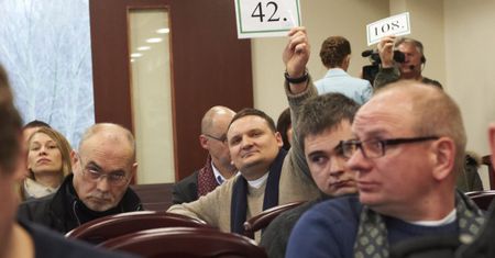 Samochód z licytacji komorniczej: co trzeba wiedzieć