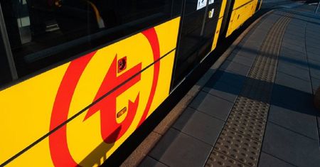 Warszawa. Zderzenie dwóch tramwajów na Woli, są ranni. Ruch tramwajów wstrzymano