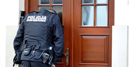 Koronawirus w Warszawie. Policja kontroluje 4,6 tys. osób na kwarantannie