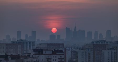 W Warszawie normy jakości powietrza przekraczane częściej niż rok temu. W innych miastach może być podobnie