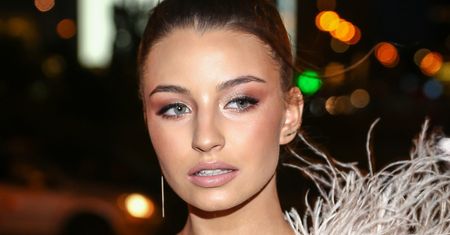 Julia Wieniawa na imprezie Magnum. Kreacja od projektantów i buty z sieciówki