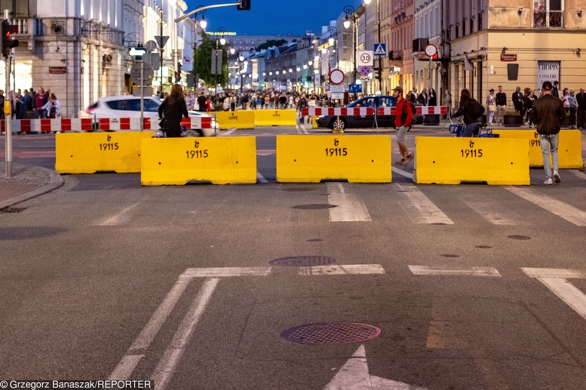 Utrudnienia. Nie przejedziemy przez Nowy Świat i Krakowskie Przedmieście