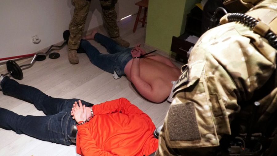 Warszawa. Policja rozbiła grupę przestępczą, która handlowała narkotykami