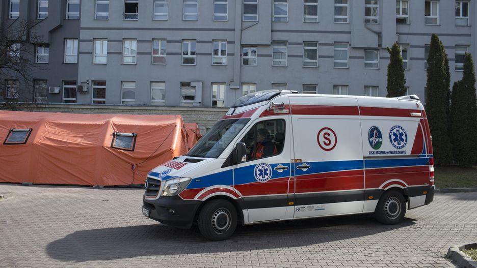 Koronawirus w Warszawie. Pierwsze pobrania krwi ozdrowieńców zaczną się 14 kwietnia.