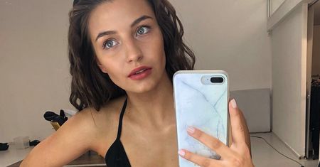 Julia Wieniawa na wakacjach. Pokazała zdjęcia w bikini