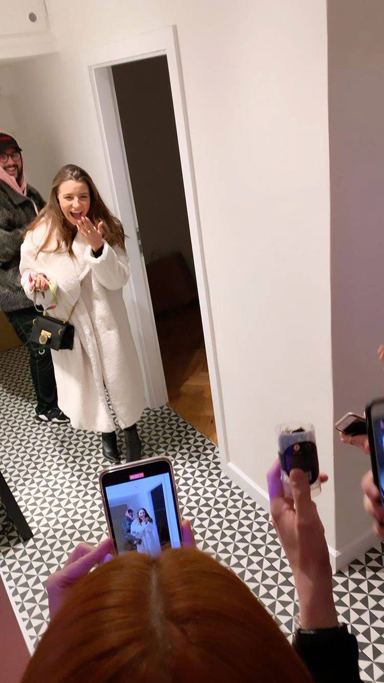 Julia Wieniawa – 21 urodziny, impreza niespodzianka