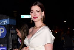 Anne Hathaway olśniła fotoreporterów. Wszyscy patrzyli na jej pokaźny brzuszek