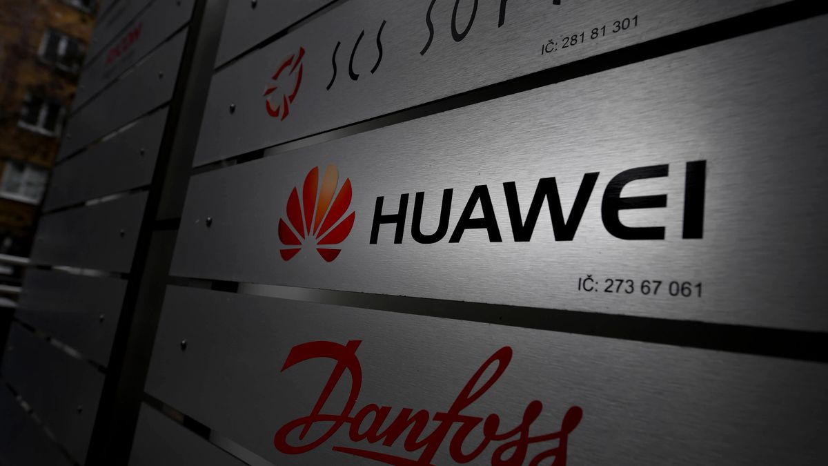 Huawei jest podejrzany o szpiegostwo na rzecz chińskich władz. 