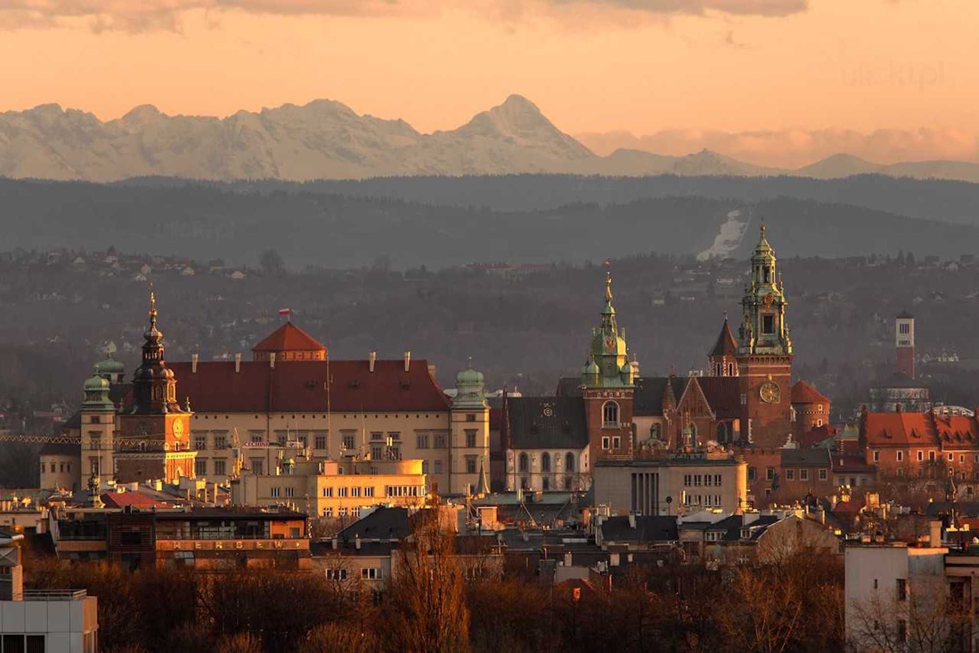 Takie ujęcia Krakowa to rzadkość w smogowej rzeczywistości