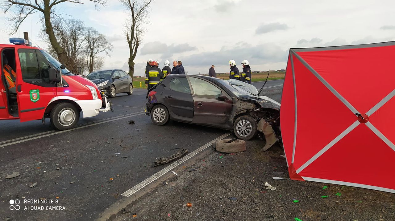 Tragiczny wypadek na DK36 koło Rawicza. Nie żyje mężczyzna