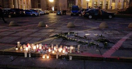 Kolejny list mężczyzny spod PKiN. "Większość społeczeństwa śpi, trzeba je obudzić"