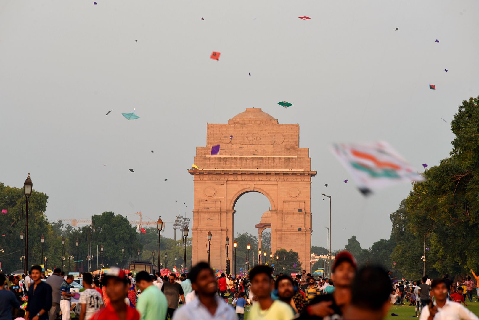 NEW DELHI, INDIA - AUGUST 15: People fly kites on the occasion of 73rd Independence Day, near India Gate, on August 15, 2019 in New Delhi, India. (Photo Amal KS/Hindustan Times via Getty Images)