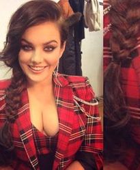 Farna pokazała biust!