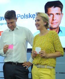 Od "aniołka PiS" do ostrych kandydatek lewicy. Kobiety szturmują Sejm