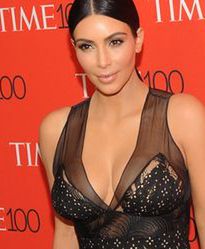 Kim Kardashian: co za dekolt!