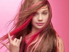 Maddie Ziegler gwiazdą kampanii <br />Betsey Johnson i Capezio