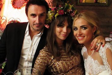 Paulina Krupińska i Sebastian Karpiel-Bułecka razem na ślubie Rozalii Mancewicz