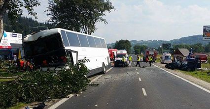 Wypadek autokaru z dziećmi koło Zakopanego