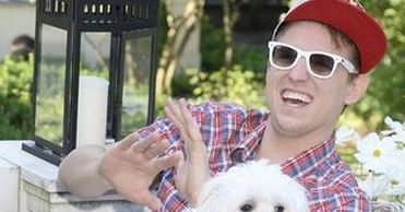 Piotr Kukulski zarabia 100 tys. zł na domu publicznym?