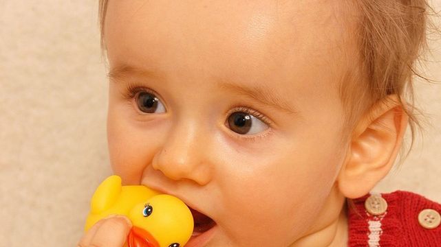 Służby przebadały plastikowe zabawki. Ok. 700 tys. zabawek nie zostało dopuszczonych do obrotu w Polsce