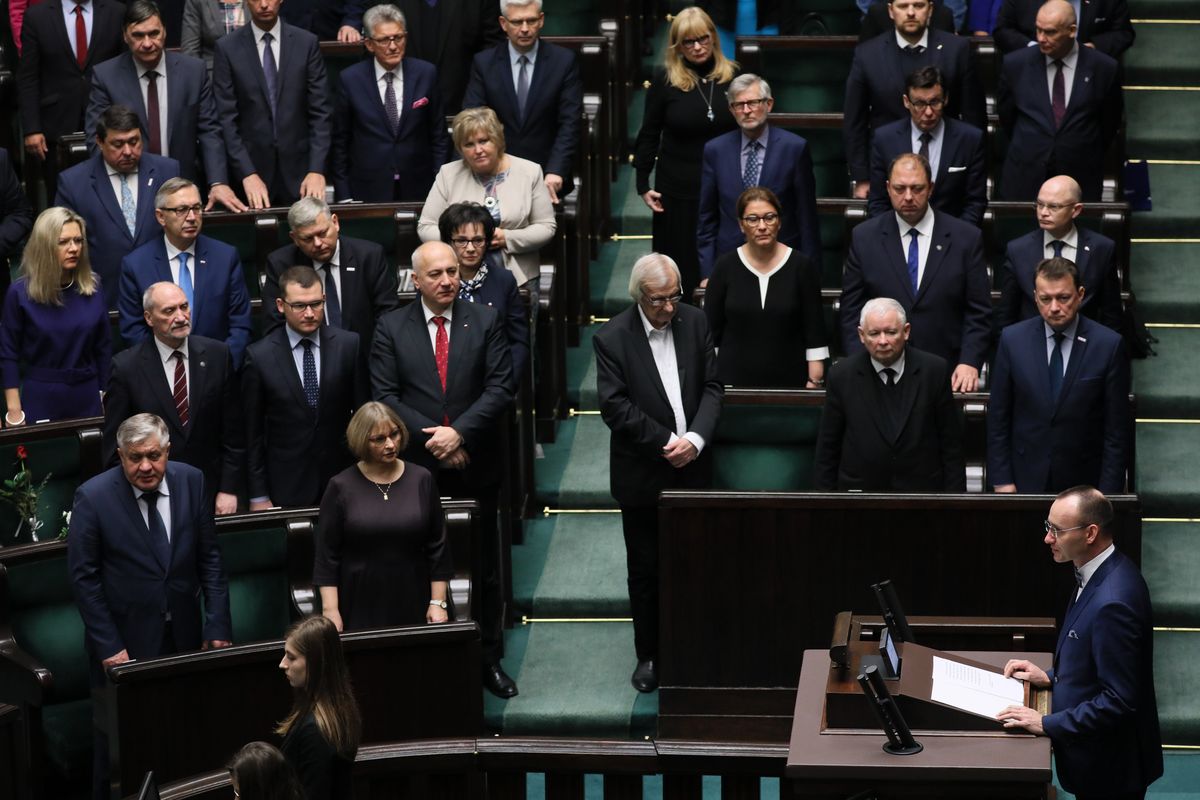 Rzecznik Praw Dziecka składał ślubowanie. Część posłów opozycji wyszła