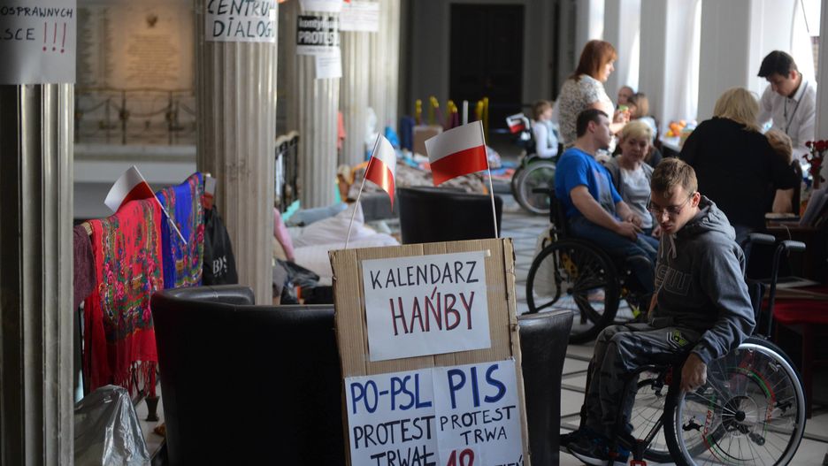18. dzień protestu osób niepełnosprawnych i ich opiekunów.