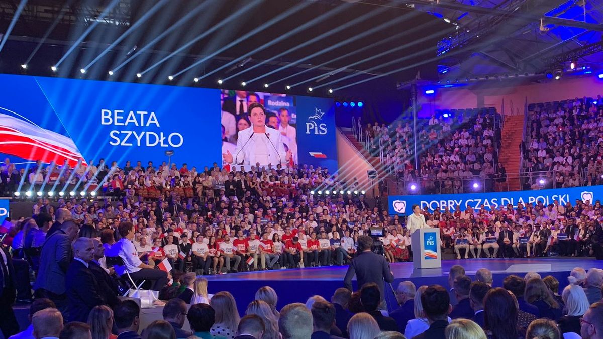 Beata Szydło z nowymi obietnicami. Konwencja programowa PiS w Lublinie