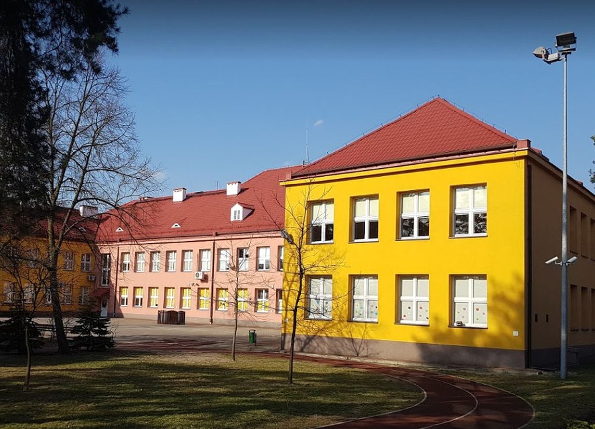Koronawirus w Warszawie. Zamknięto szkołę podstawową na Bemowie