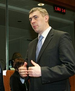 Giertych wydaje pieniądze MEN na gadżety