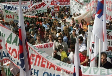 Ponad 10 tysięcy nauczycieli demonstrowało w Atenach