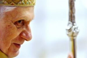 Watykan: wiedzieliśmy o nieobecności premiera Turcji