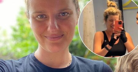 Zofia Zborowska pokazała kaloryfer na brzuchu. Efekty ćwiczeń widać gołym okiem. Idzie jak burza!