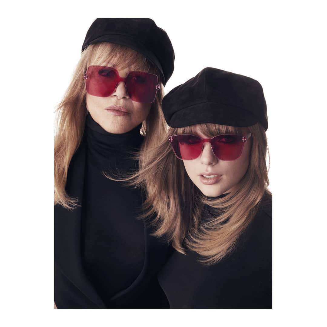 Taylor Swift i Pattie Boyd w Harper's Bazaar