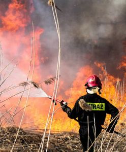 Wypadek podczas kontrolowanego wypalania gałęzi. Zginął 55-latek