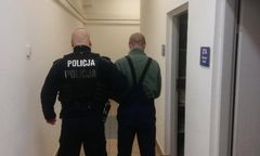 Libiąż. Raniony nożem leżał na chodniku. Policja zatrzymała sprawców