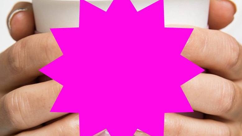 Manicure inspirowany ślubem Angeliny Jolie i Brada Pitta 

Fotografia: screen z Instagram.com