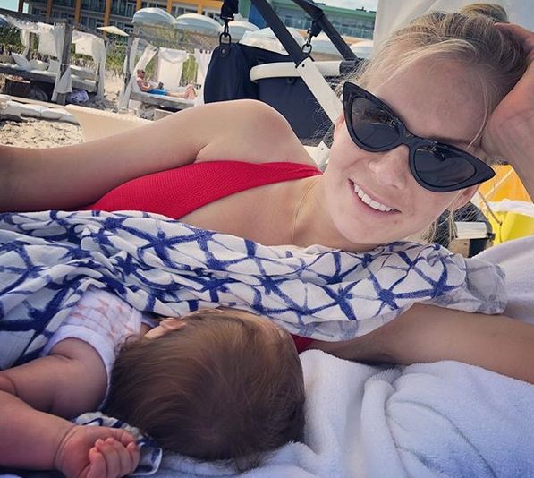 Edyta Pazura w skąpym bikini. Trudno uwierzyć, że urodziła trójkę dzieci