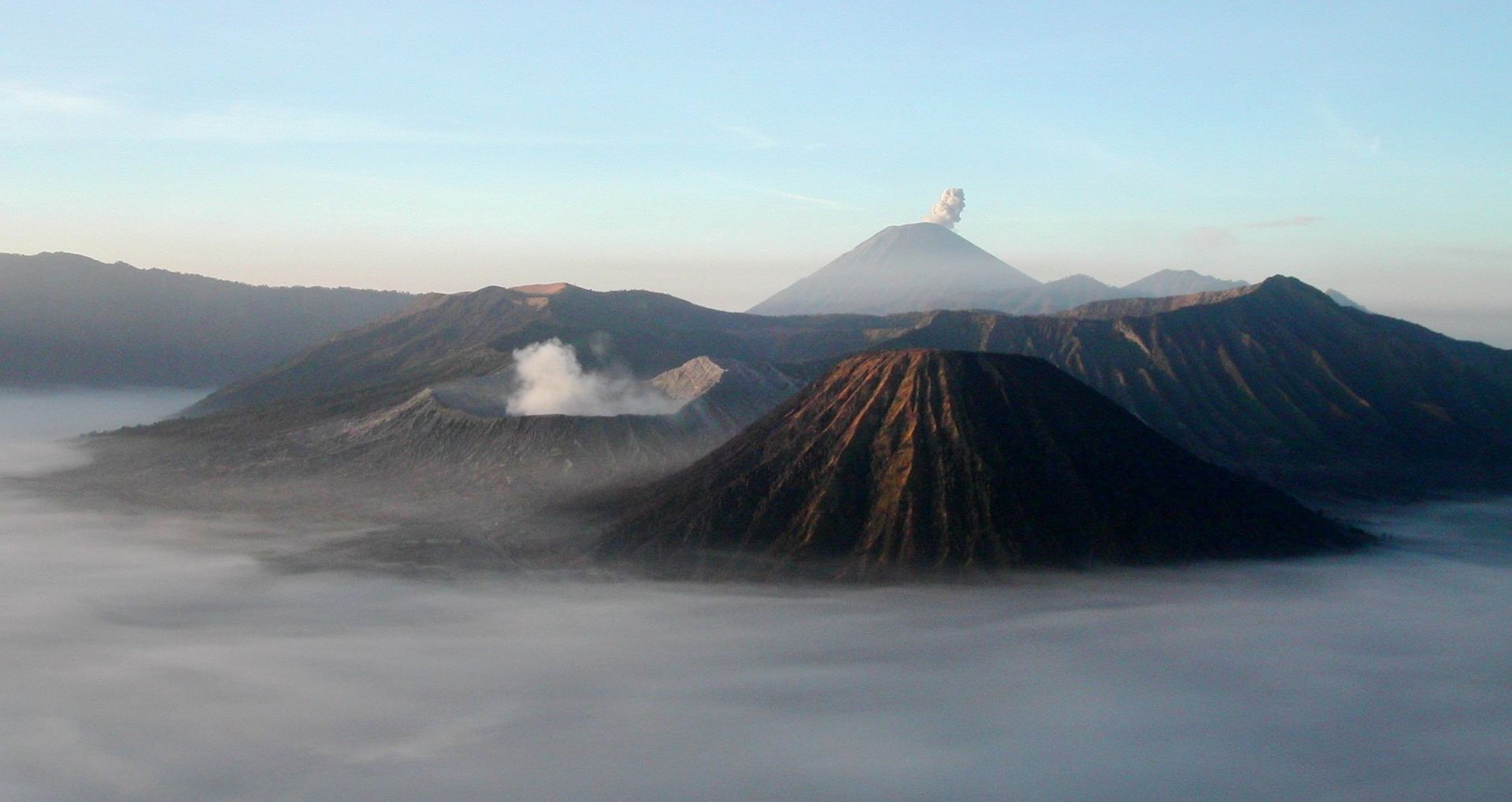 Wulkan Bromo, wschodnia Java, Indonezja