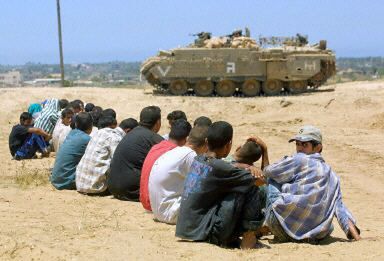 Izraelskie czołgi w Gazie