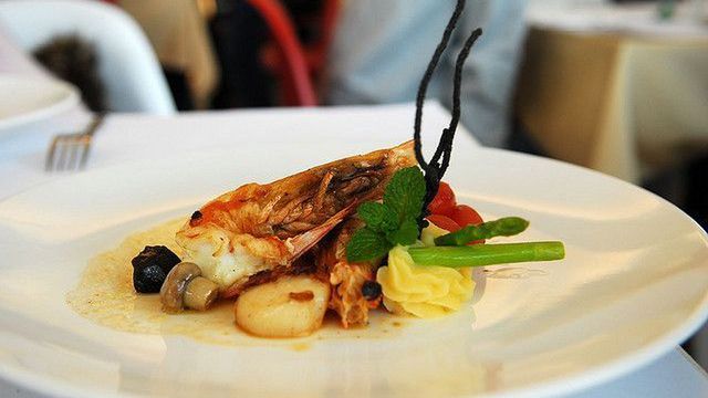 Mrożone owoce morza są niebezpieczne ze względu na możliwość zakażenia listerią.