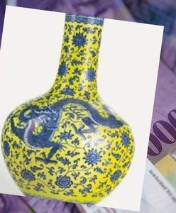 Kosztowna pomyłka kolekcjonera. Myślał, że waza jest starsza, więc wydał na nią fortunę