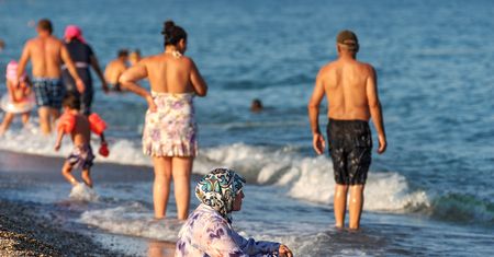 Specjalne plaże dla muzułmanów. Nie będzie na nich nagości