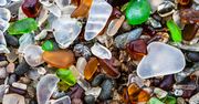 Rosja – nietypowa, szklana plaża