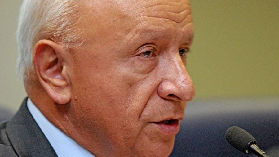 Bogdan Chazan jest znanym przeciwnikiem aborcji i in vitro