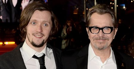 Alfie Oldman, syn Gary’ego Oldmana, idzie w ślady ojca. Jak wygląda?