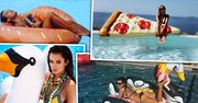 Gwiazdy pokochały dmuchane materace! Mają je już Anna Mucha, Natalia Siwiec, Kardashianki... Idealne na wakacje [GALERIA]