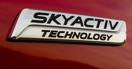 Mazda opracowała silnik benzynowy o samoczynnym zapłonie. Ma przynieść spore oszczędności paliwa