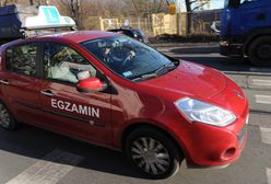 Zdali egzamin, mają prawo jazdy, ale jeździć nie mogą