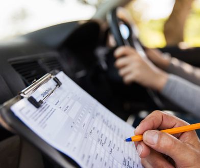 Test z obsługi nawigacji na egzaminie na prawo jazdy w Wielkiej Brytanii